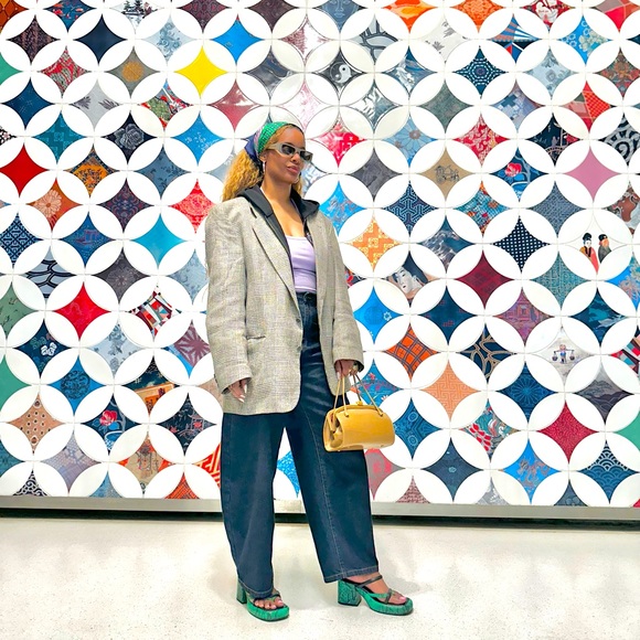 Meet your Posher, Jasmine - Picture 1 of 1